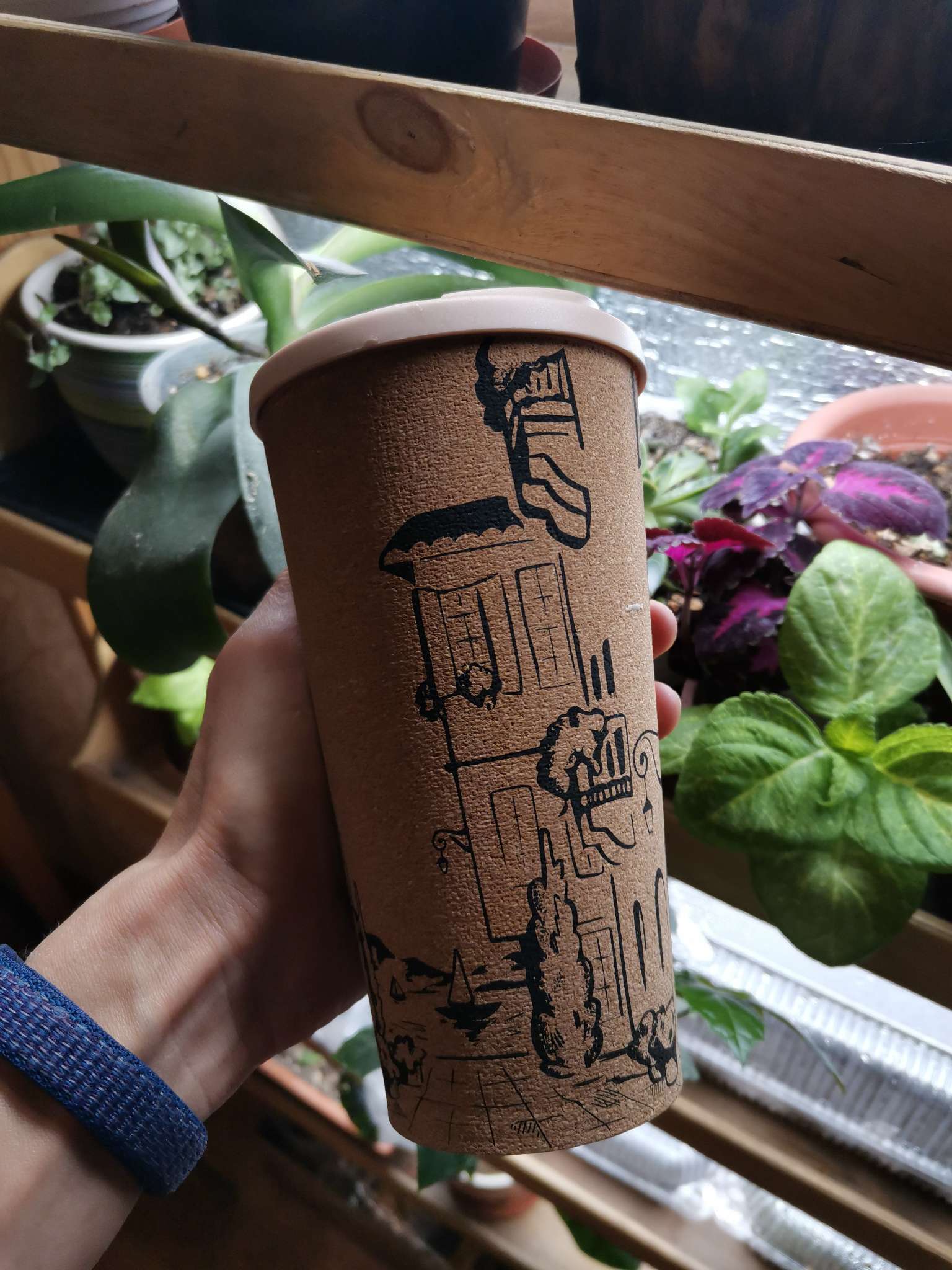 Фотография покупателя товара Стакан для кофе SL Home «Тира», 350 мл, 9.5×14.5 см, пробковый, с крышкой, бежевый - Фото 1