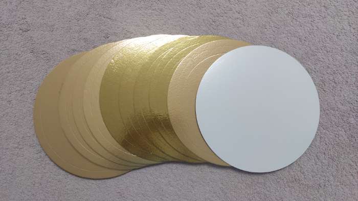 Фотография покупателя товара Подложка для торта усиленная 26 см, золото - жемчуг, 3.2 мм - Фото 1