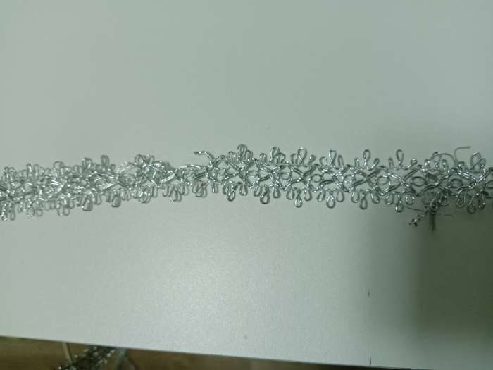 Фотография покупателя товара Тесьма декоративная серебро, ширина 2.6 см, 25 метров - Фото 3