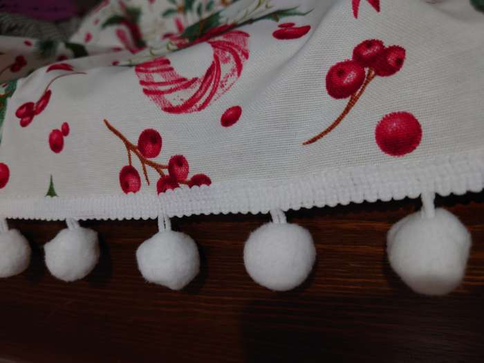 Фотография покупателя товара Тесьма декоративная с помпонами, 35±5 мм, 9.1±0.5 м, бежевая - Фото 1