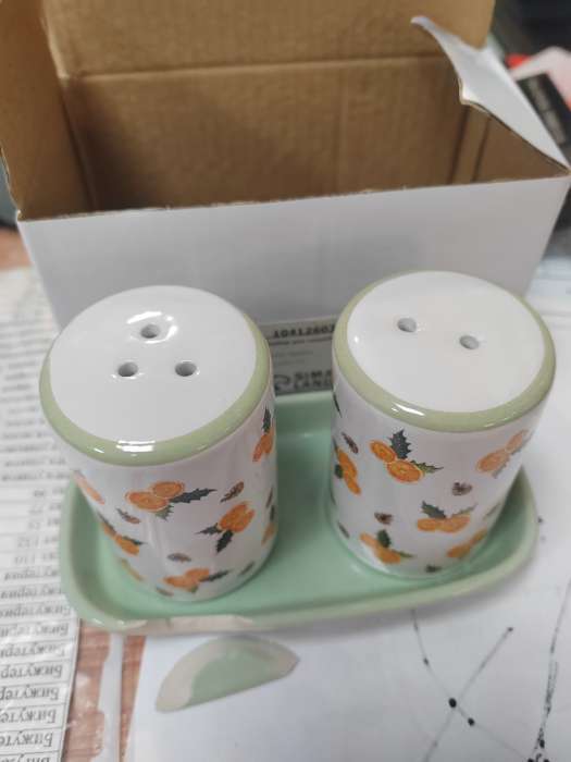 Фотография покупателя товара Солонка и перечница новогодние «Апельсины», 12×6.5×7 см, ручная работа - Фото 5