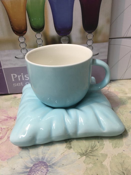 Фотография покупателя товара Чайная пара керамическая с ложкой «Зефирка», 2 предмета: чашка 250 мл, блюдце d=13 см, цвет розовый - Фото 4