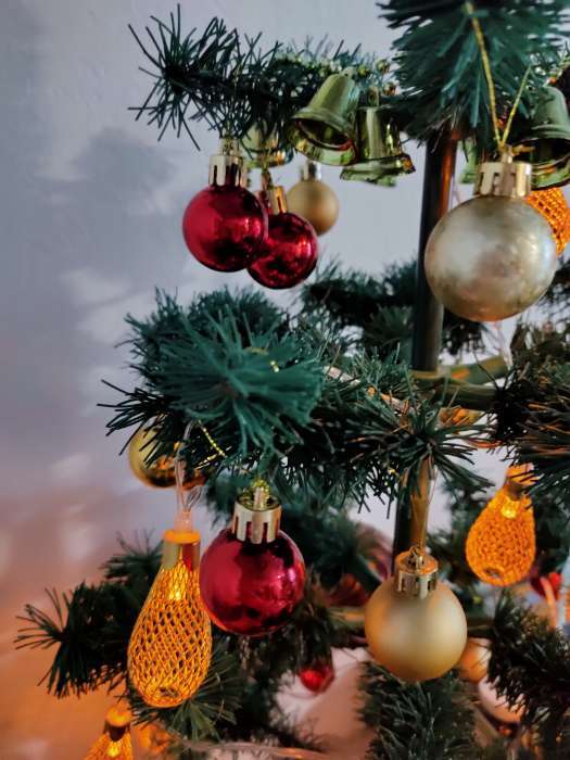 Фотография покупателя товара Ёлочные игрушки «Глянец», шары новогодние, d=3 см, набор 6 шт., красный - Фото 5