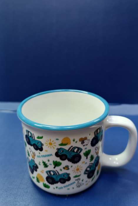 Фотография покупателя товара Кружка детская керамическая, 350 мл, «Синий трактор» - Фото 1