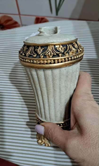 Фотография покупателя товара УЦЕНКА Набор для ванной «Вензеля», 4 предмета (мыльница, дозатор для мыла, 2 стакана) - Фото 7