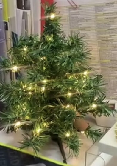 Фотография покупателя товара Искусственная ёлка «Зимнее волшебство. Простая», 30 см, 35 ПВХ веток отгибаются - Фото 233