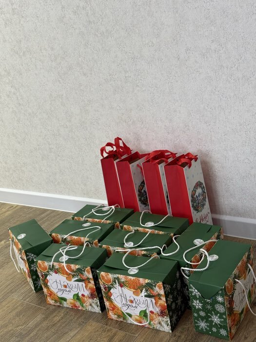 Фотография покупателя товара Пакет - коробка, 23×18×11 см - Фото 1