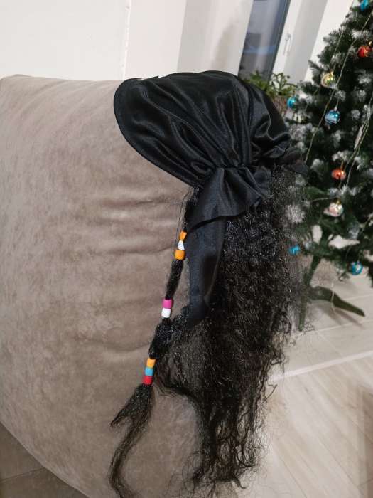 Фотография покупателя товара Карнавальный парик «Пират», бандана с длинными волосами, 110 г - Фото 2