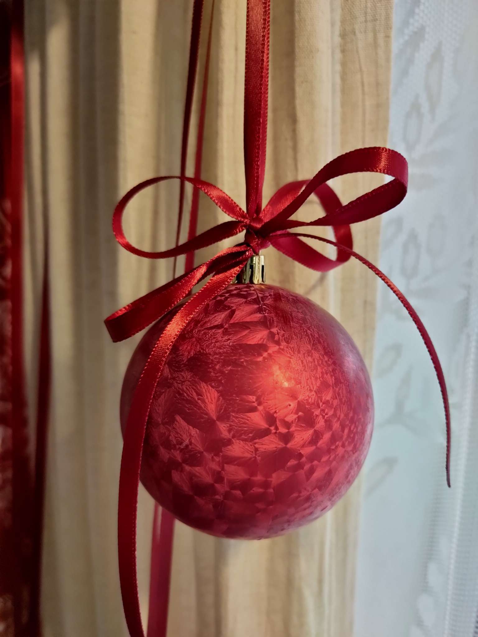 Фотография покупателя товара Лента атласная TEIRA, двухсторонняя, 6 мм, 25±1 м, бордовая №0789 - Фото 1