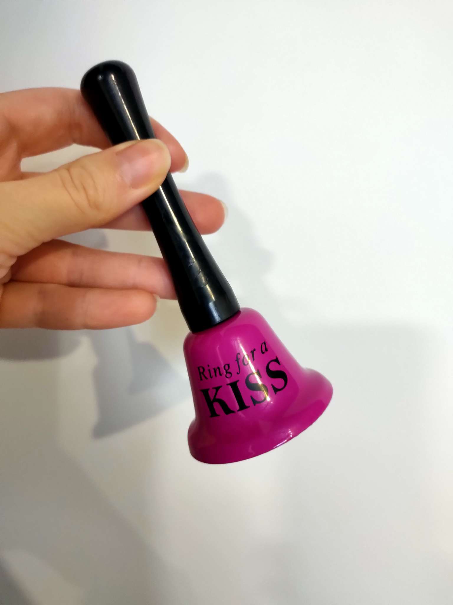 Фотография покупателя товара Колокольчик металлический, звонок настольный Ring for a kiss, 5×5×12.5 см - Фото 2