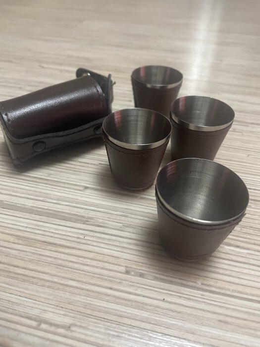 Фотография покупателя товара Набор стопок Мастер К, 30 мл, 7×4 см, 4 шт., чехол, нержавеющая сталь, экокожа - Фото 1