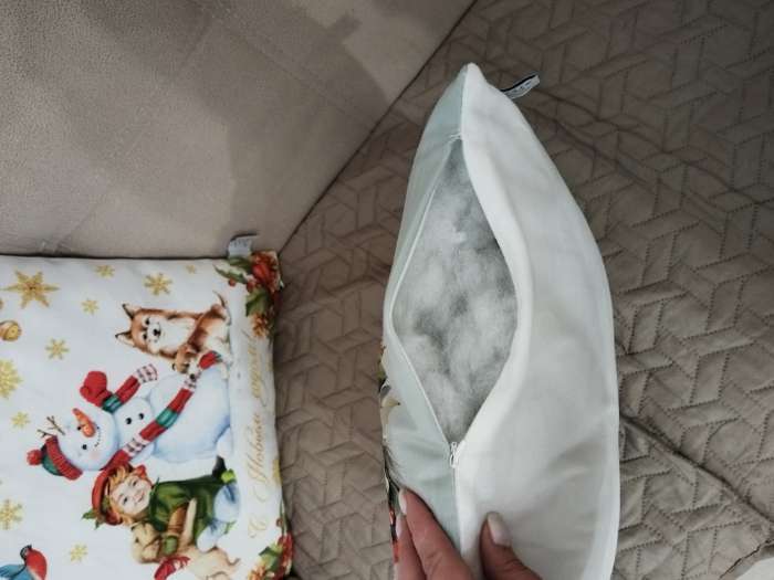 Фотография покупателя товара Подушка декоративная новогодняя «Этель С Новым Годом», 40×40 см, велюр - Фото 2