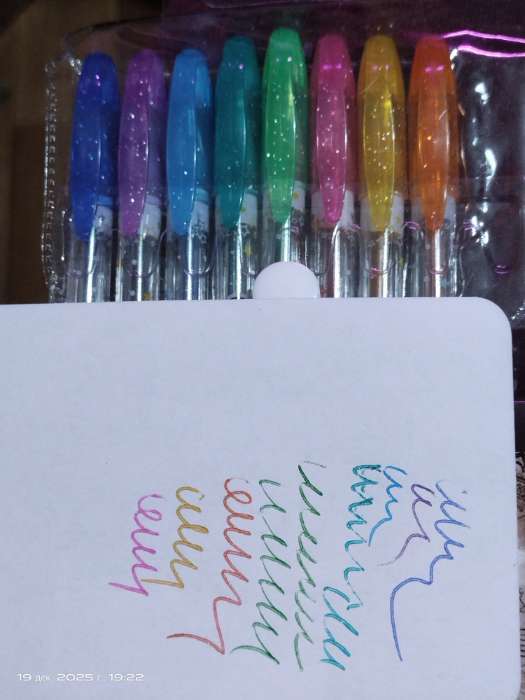 Фотография покупателя товара Набор гелевых ручек, 8 цветов, металлик, в блистере - Фото 1