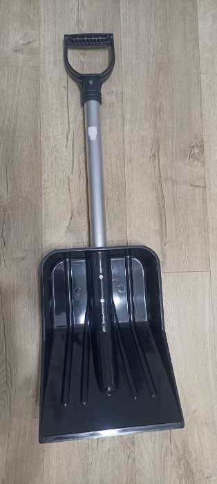 Фотография покупателя товара Лопата для уборки снега, автомобильная, ковш из поликарбоната 345×260 мм, алюминиевый черенок, с ручкой - Фото 4