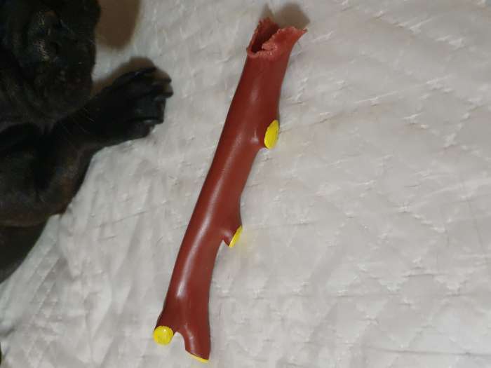 Фотография покупателя товара Игрушка пищащая "Ветка" для собак, 21,5 см, коричневая - Фото 10