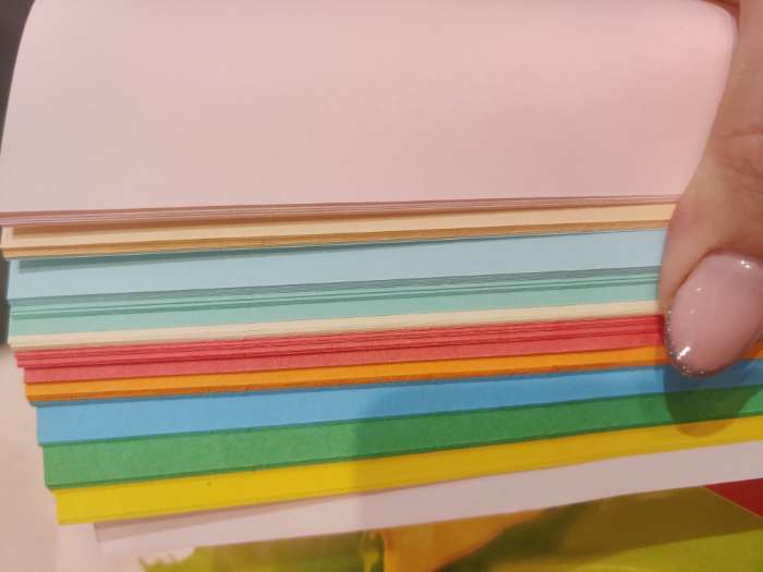 Фотография покупателя товара Бумага цветная А4, 100 листов Calligrata Mix, 10 цветов, тонированная в массе, 80 г/м² - Фото 9