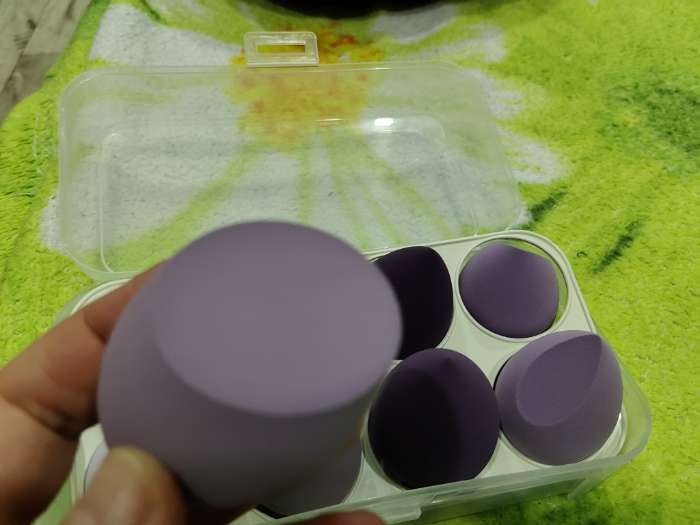 Фотография покупателя товара Спонжи для макияжа, набор - 8 шт., увеличиваются при намокании, фиолетовые - Фото 20