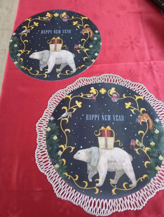 Фотография покупателя товара Набор салфеток сервировочных на стол «Этель» Happy and year, 4 шт., чёрные, круглые, d=30 см - Фото 1