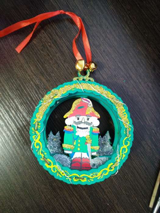 Фотография покупателя товара Набор для творчества «Ёлочная игрушка из дерева. Щелкунчик» - Фото 3