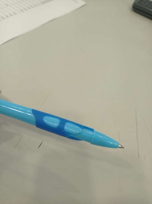 Фотография покупателя товара Ручка шариковая, 0.5 мм, стержень синий, с резиновым держателем, корпус МИКС - Фото 2