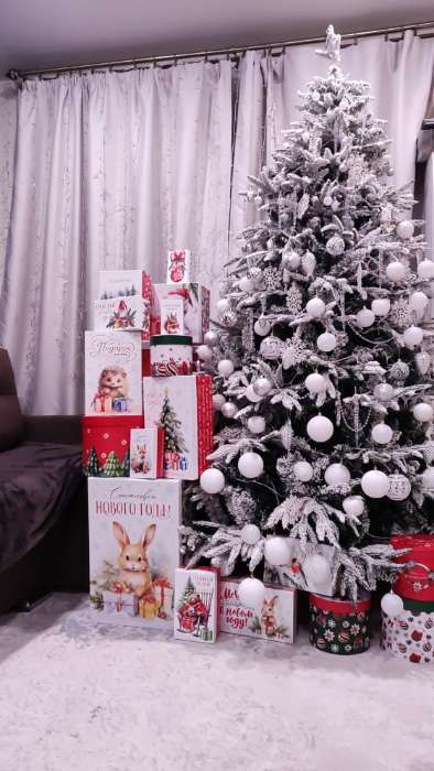 Фотография покупателя товара Набор новогодних подарочных коробок 15 в 1 «С Новым годом!», 12×7×4 см - 46.5×30×17.5 см - Фото 1