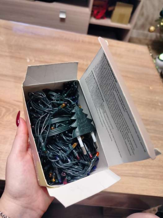 Фотография покупателя товара Гирлянда «Нить» 9 м, IP20, тёмная нить, 240 ламп, свечение мульти, 8 режимов, 220 В - Фото 2