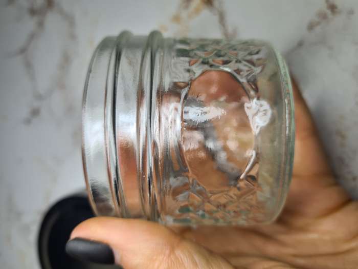 Фотография покупателя товара Баночка стеклянная для специй с металлической крышкой Доляна «Кристалл», 160 мл, 7×5,5 см - Фото 7
