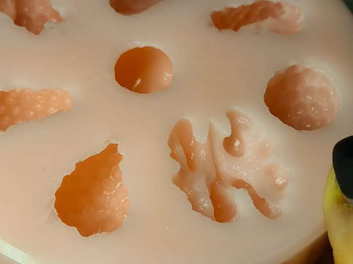 Фотография покупателя товара Силиконовая форма для мыла «Ягоды» - Фото 4