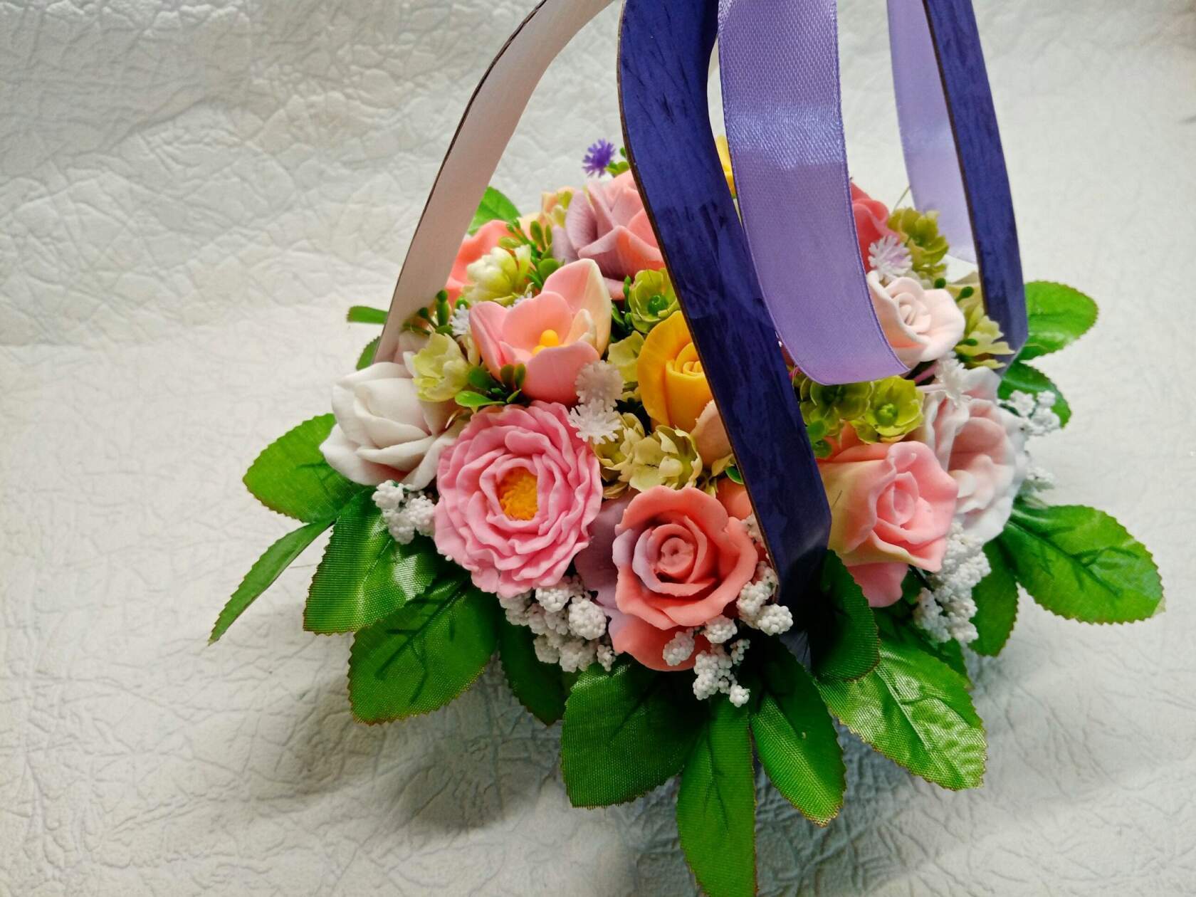 Фотография покупателя товара Коробка-переноска для цветов «С любовью», 12 × 12 × 22 см