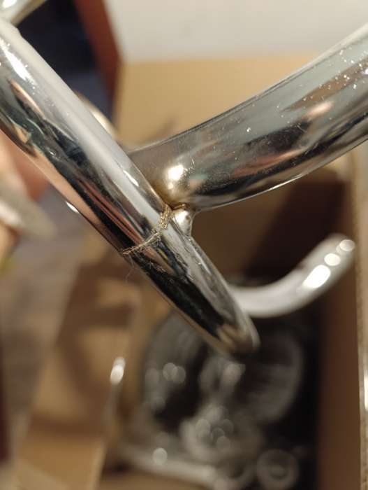 Фотография покупателя товара Табурет на колёсиках, с регулировкой высоты, цвет чёрный/хром - Фото 5