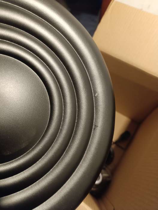 Фотография покупателя товара Табурет на колёсиках, с регулировкой высоты, цвет чёрный/хром - Фото 8