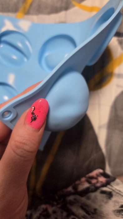 Фотография покупателя товара Форма для выпечки Доляна «Полусфера», силикон, 29×17 см, 8 ячеек (d=5.8 см), голубая - Фото 7