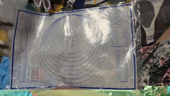 Фотография покупателя товара Коврик для выпечки и раскатки теста с разметкой, армированный, силикон, 59×38.5 см, белый - Фото 1