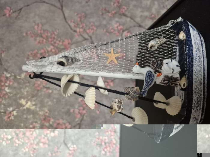 Фотография покупателя товара Сувенирная модель корабля «Победа», борта триколор, паруса белые, 32×32.5×7 см - Фото 2