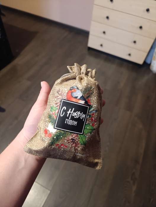 Фотография покупателя товара Мешочек подарочный с термонаклейкой «Счастливого Нового года», 13×18 см ± 1.5 см - Фото 12