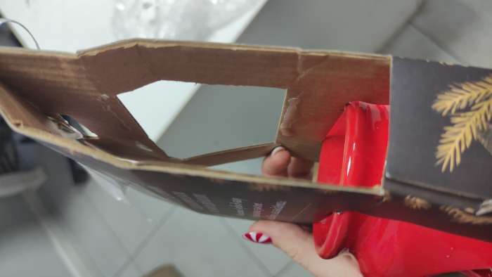 Фотография покупателя товара Набор: аромалампа для эфирных масел, мелтсы из воска ароматические «Ёлочка», красная, 7.5×7.5×8 см - Фото 1