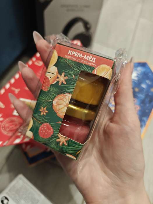 Фотография покупателя товара Мёд кремовый «Новый год 2026», с кусочками клубники и кедровым орехом, набор 2 шт.×30 г - Фото 1