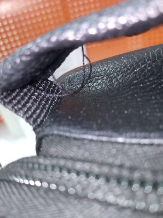 Фотография покупателя товара Сумка кросс-боди мужская на молнии, 3 наружных кармана, 21.5×10×17 см, коричневая - Фото 1