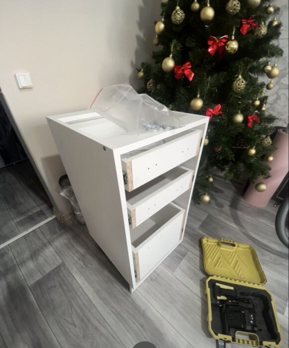 Фотография покупателя товара Кухонный гарнитур прямой «Урания», 2000 мм, цвет белый/коричневый софт - Фото 14