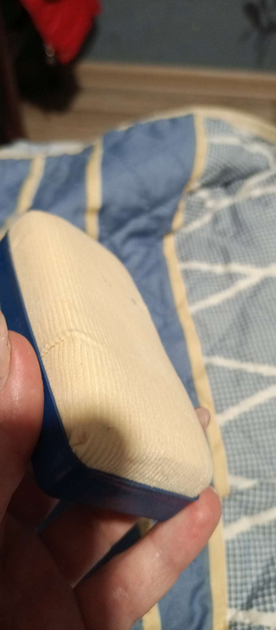 Фотография покупателя товара Губка магнитная для доски «Сказка» текстиль 2.5×5.5×11 см - Фото 3