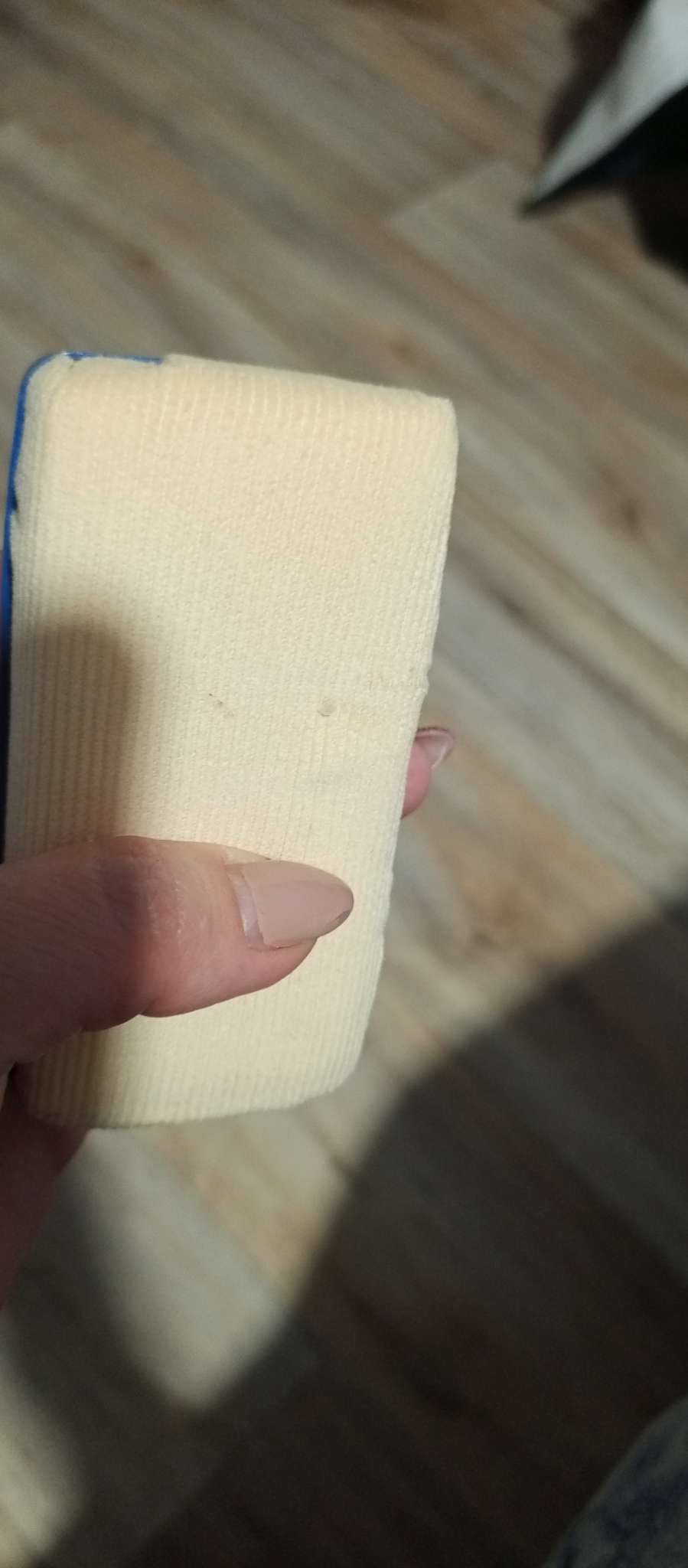 Фотография покупателя товара Губка магнитная для доски «Сказка» текстиль 2.5×5.5×11 см - Фото 6