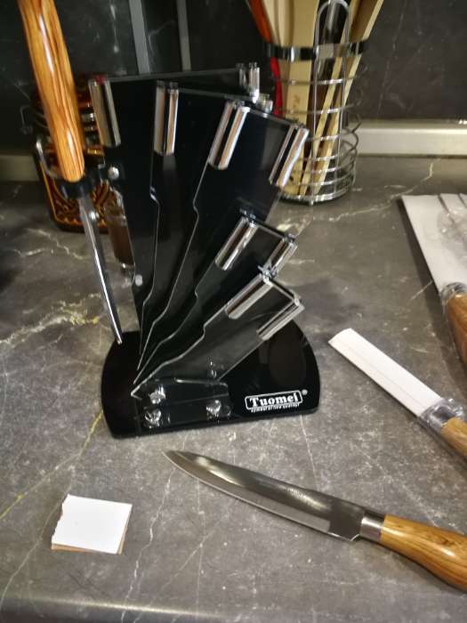 Фотография покупателя товара Набор ножей кухонных на подставке, ножи 9 см, 13 см, 17 см, 19 см, 20 см, цвет коричневый