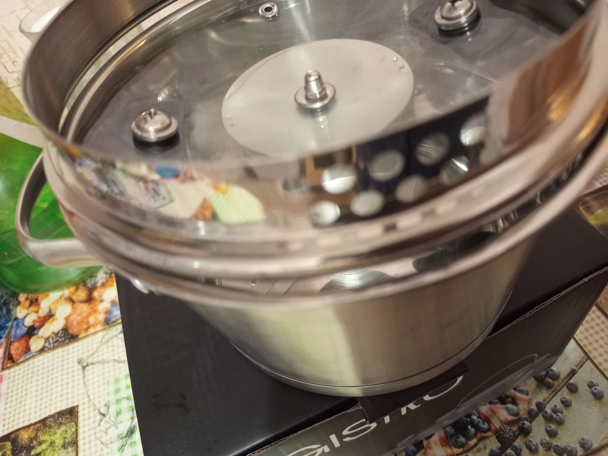 Фотография покупателя товара Кастрюля Magistro HiTech Steel, 2 л, d=18 см, h=11 см, слив для воды, капсульное дно, индукция, нержавеющая сталь - Фото 9