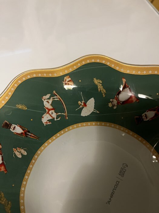 Фотография покупателя товара Салатник Доляна «Сказочные истории», 400 мл, d=19, h=3.7 см, стекло, белый, зелёный - Фото 4