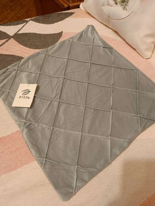 Фотография покупателя товара Наволочка декоративная «Этель. Соло», размер 43×43 см, пыльно - розовый - Фото 4