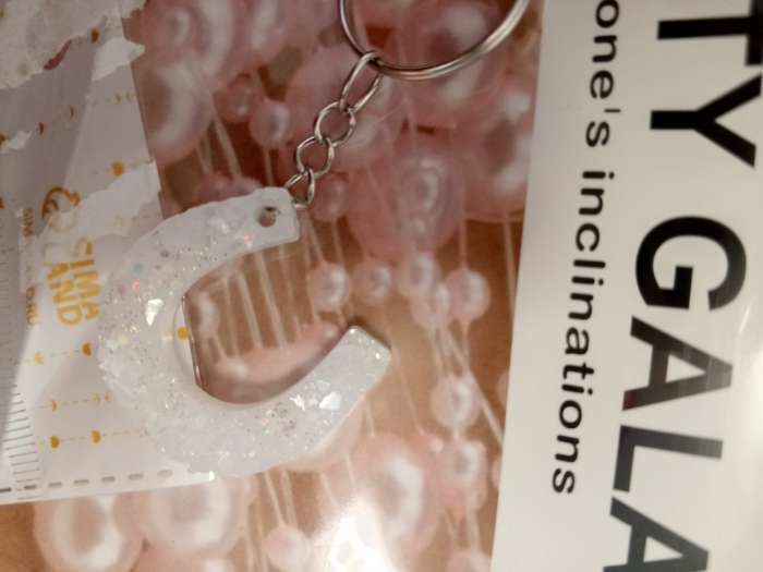 Фотография покупателя товара Основа для брелока кольцо металл с цепочкой, серебро 2.4×2.4 см - Фото 2