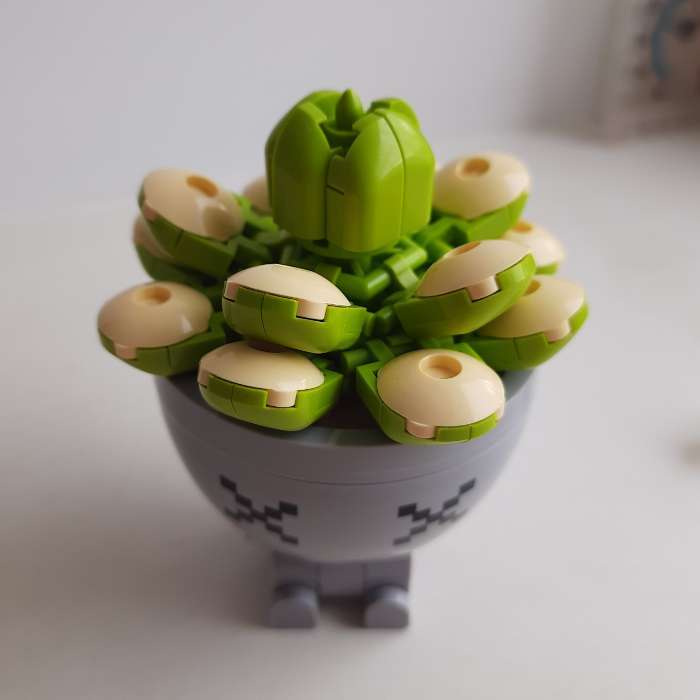 Фотография покупателя товара УЦЕНКА Конструктор «Цветы в горшочке», 6 видов, МИКС - Фото 7