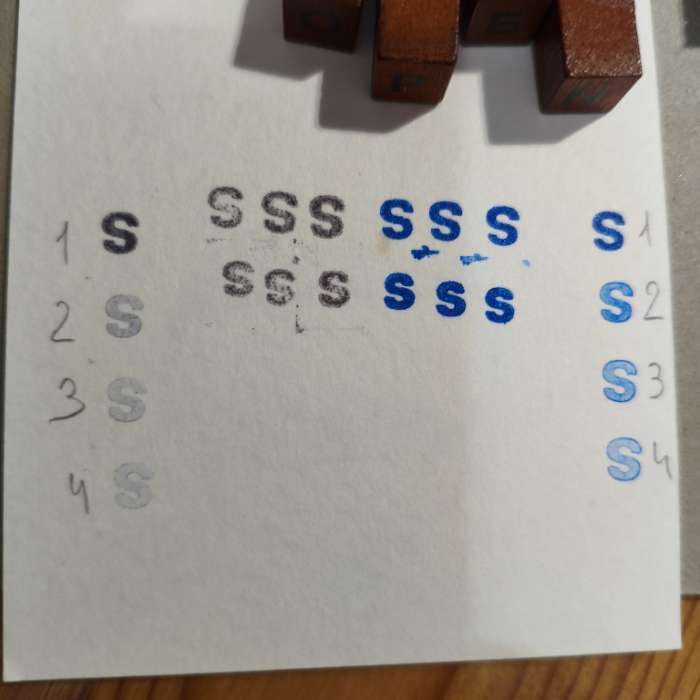 Фотография покупателя товара Штемпельная подушка «Чёрный смокинг», устойчивые к выцветанию, 4.8×3.5 см - Фото 2