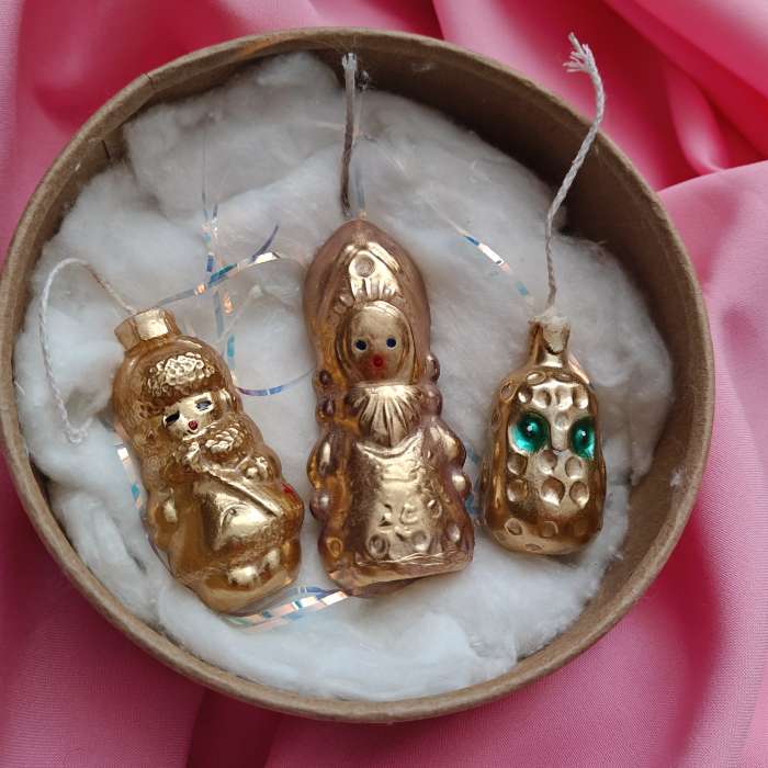 Фотография покупателя товара Коробка круглая подарочная, завальцованная с окном, крафт, 15×6 см - Фото 5