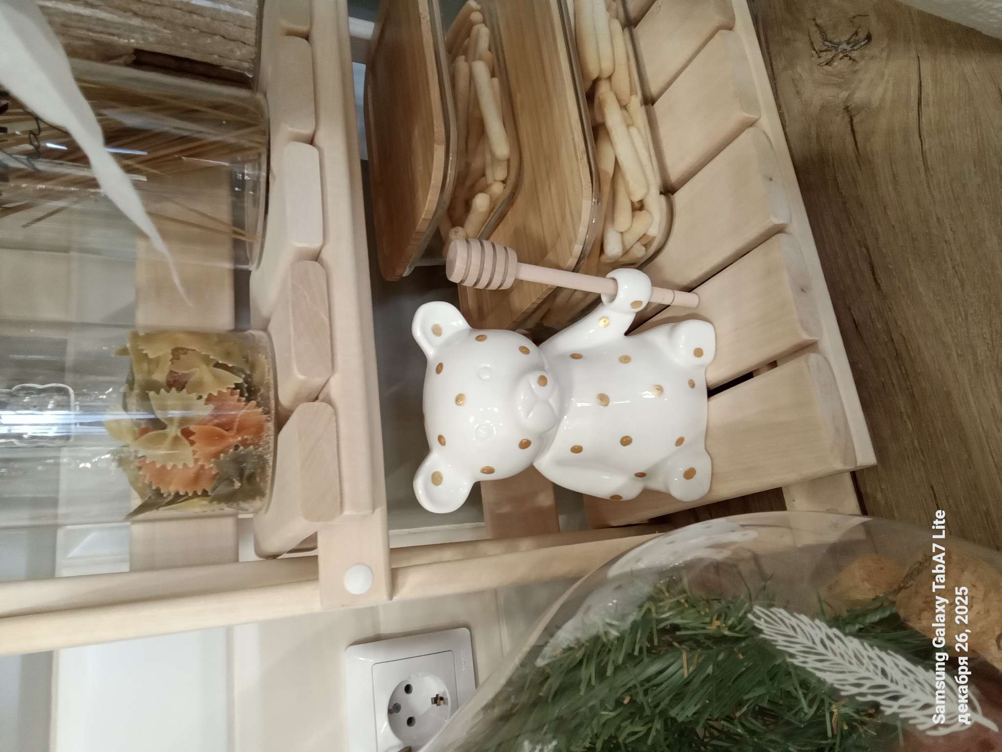 Фотография покупателя товара Ёмкость для мёда BellaTenero «Мишка», 280 мл, 14.5×12 см, с ложкой, фарфор, белая - Фото 1